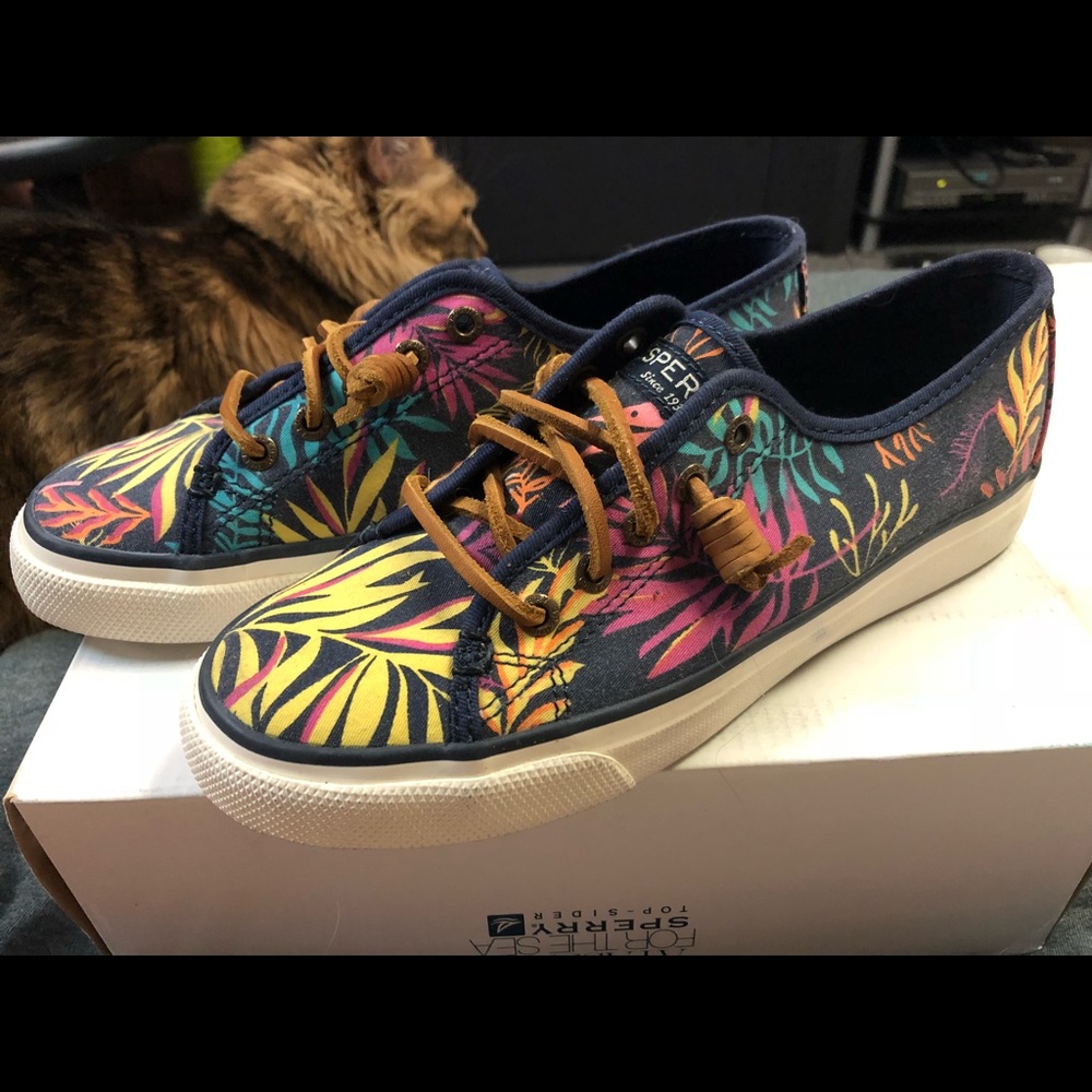 Seacoast Seaweed Multi-Colored Sperry’s